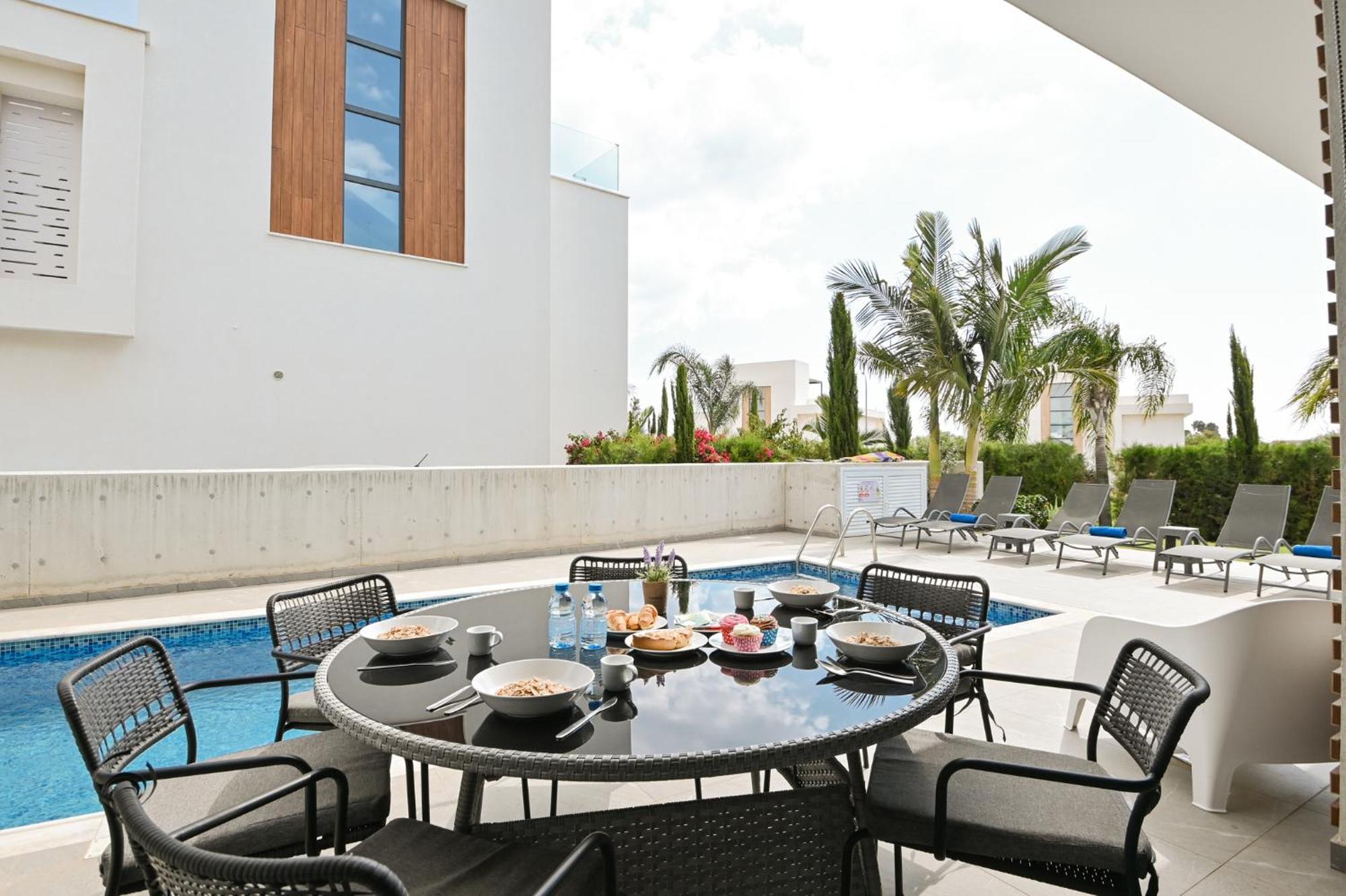 By The Beach Villa 12 Protaras Bagian luar foto